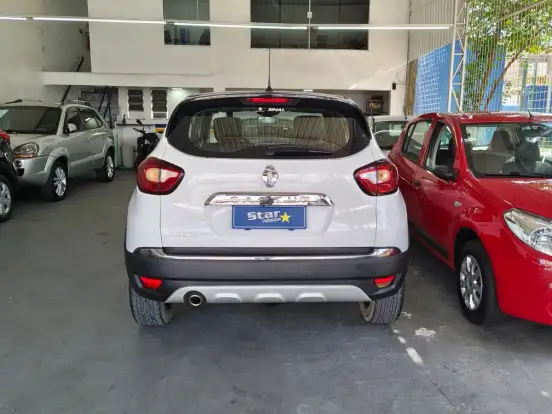 RENAULT-CAPTUR-1.6 16V SCE FLEX INTENSE X-TRONIC RENAULT-CAPTUR-2019