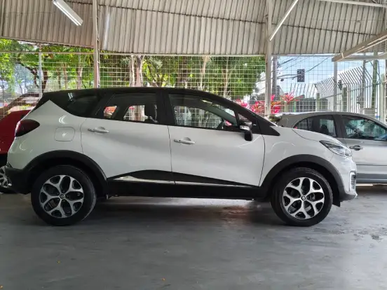 RENAULT-CAPTUR-1.6 16V SCE FLEX INTENSE X-TRONIC RENAULT-CAPTUR-2019