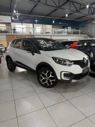RENAULT-CAPTUR-2019