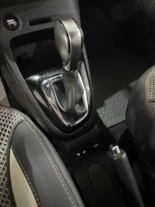 RENAULT-CAPTUR-2019