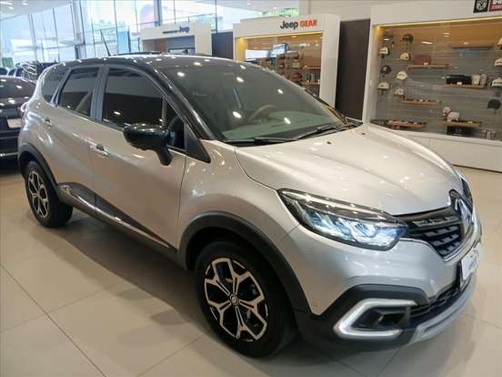RENAULT-CAPTUR-2021