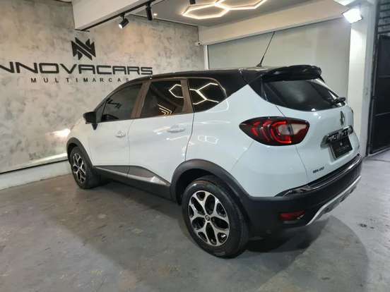 RENAULT-CAPTUR-2019