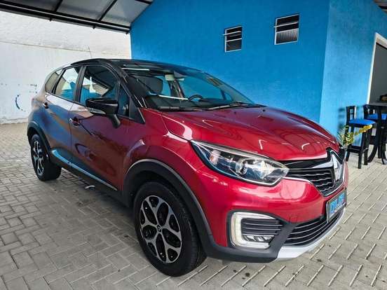 RENAULT-CAPTUR-2017