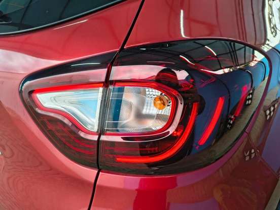 RENAULT-CAPTUR-1.6 16V SCE FLEX INTENSE X-TRONIC RENAULT-CAPTUR-2017