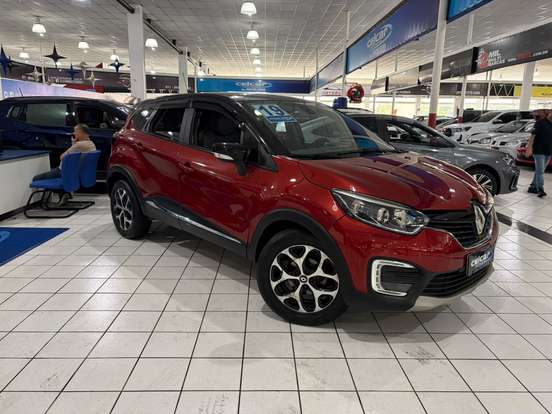 RENAULT-CAPTUR-2018
