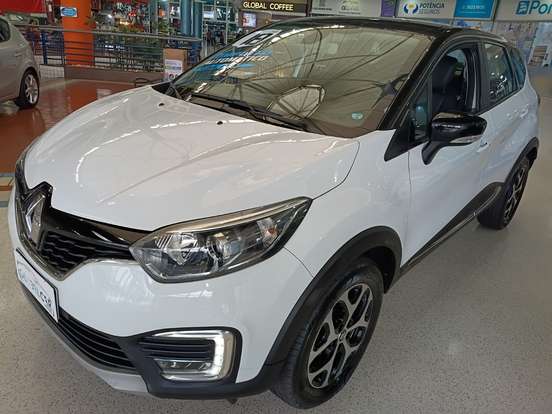 RENAULT-CAPTUR-2017