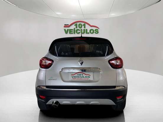 RENAULT-CAPTUR-2019