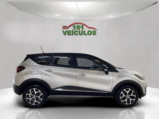 RENAULT-CAPTUR-2019