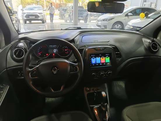 RENAULT-CAPTUR-2020