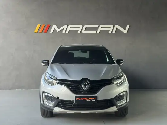 RENAULT-CAPTUR-2021
