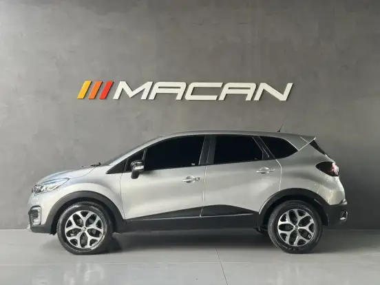 RENAULT-CAPTUR-2021