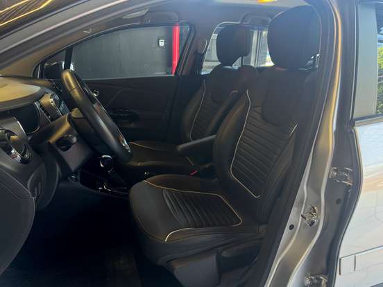 RENAULT-CAPTUR-2.0 16V HI-FLEX INTENSE AUTOMÁTICO RENAULT-CAPTUR-2017