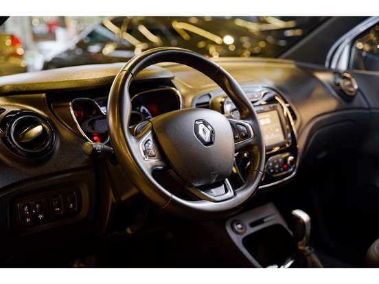 RENAULT-CAPTUR-2.0 16V HI-FLEX INTENSE AUTOMÁTICO RENAULT-CAPTUR-2019