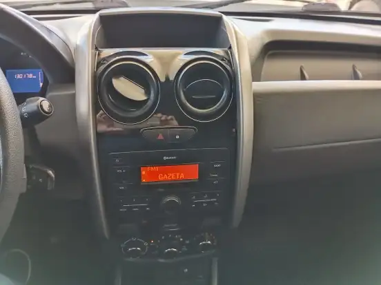 RENAULT-DUSTER-2017