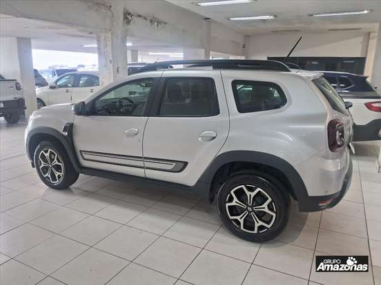 RENAULT-DUSTER-2023