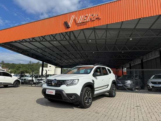 RENAULT-DUSTER-2023