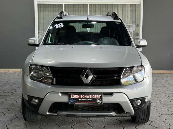 RENAULT-DUSTER-2017