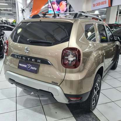 RENAULT-DUSTER-2020
