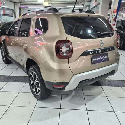 RENAULT-DUSTER-2020