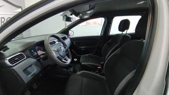 RENAULT-DUSTER-2022