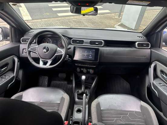 RENAULT-DUSTER-2022