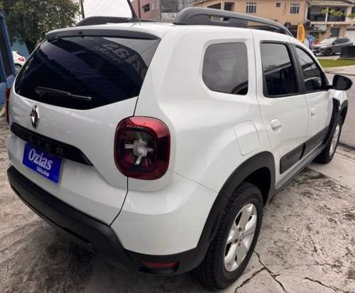 RENAULT-DUSTER-2021