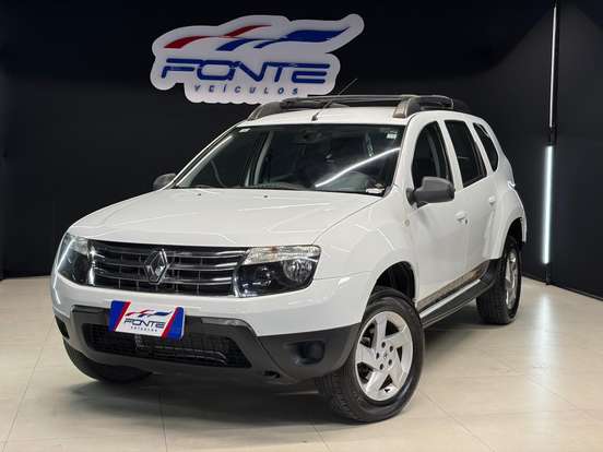 RENAULT-DUSTER-2014