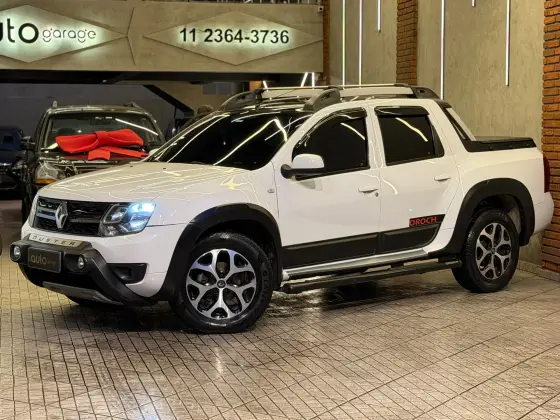RENAULT DUSTER OROCH 2.0 16V FLEX DYNAMIQUE 4P AUTOMÁTICO