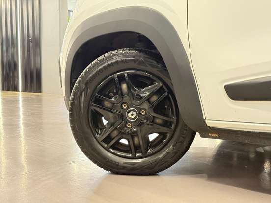 RENAULT-KWID-1.0 12V SCE FLEX OUTSIDER MANUAL RENAULT-KWID-2021