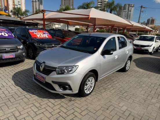 RENAULT-LOGAN-2024