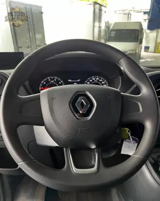 RENAULT-MASTER-2027