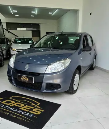 RENAULT SANDERO 1.0 AUTHENTIQUE 16V FLEX 4P MANUAL