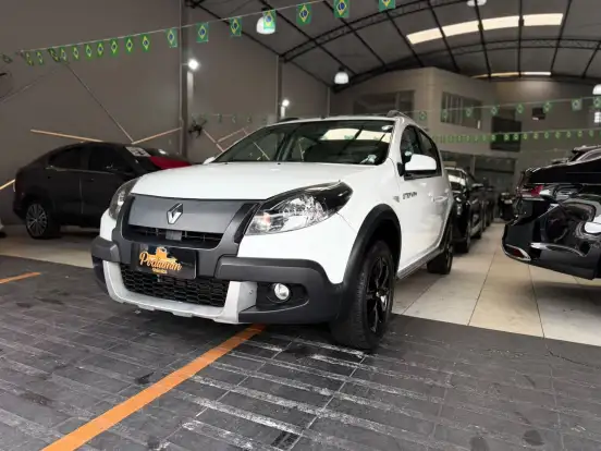 RENAULT-SANDERO-1.6 STEPWAY 8V FLEX 4P MANUAL RENAULT-SANDERO-2013