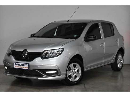 RENAULT-SANDERO-2022