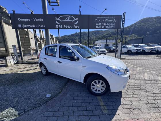 RENAULT SANDERO 1.0 AUTHENTIQUE 16V FLEX 4P MANUAL