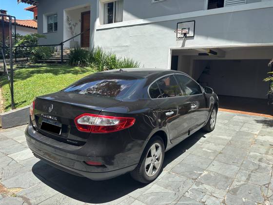 RENAULT FLUENCE 2.0 DYNAMIQUE 16V FLEX 4P AUTOMÁTICO