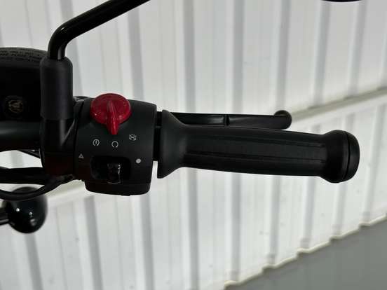 ROYAL ENFIELD-METEOR 350 FIREBALL-2026