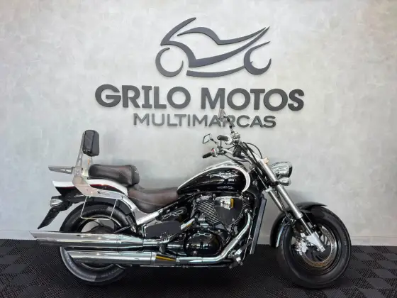 SUZUKI BOULEVARD M800 