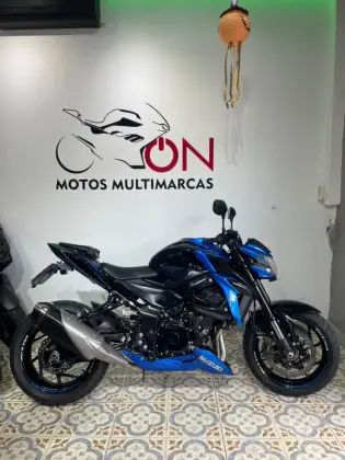 SUZUKI GSX-S750A 