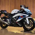 SUZUKI GSX-R750 W SRAD SUZUKI GSX-R750 W SRAD
