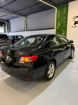 TOYOTA-COROLLA-2011