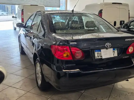 TOYOTA-COROLLA-1.8 SE-G 16V GASOLINA 4P AUTOMÁTICO TOYOTA-COROLLA-2004