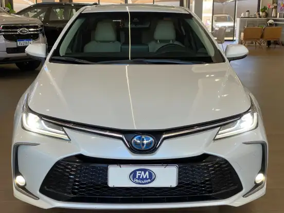 TOYOTA-COROLLA-2024