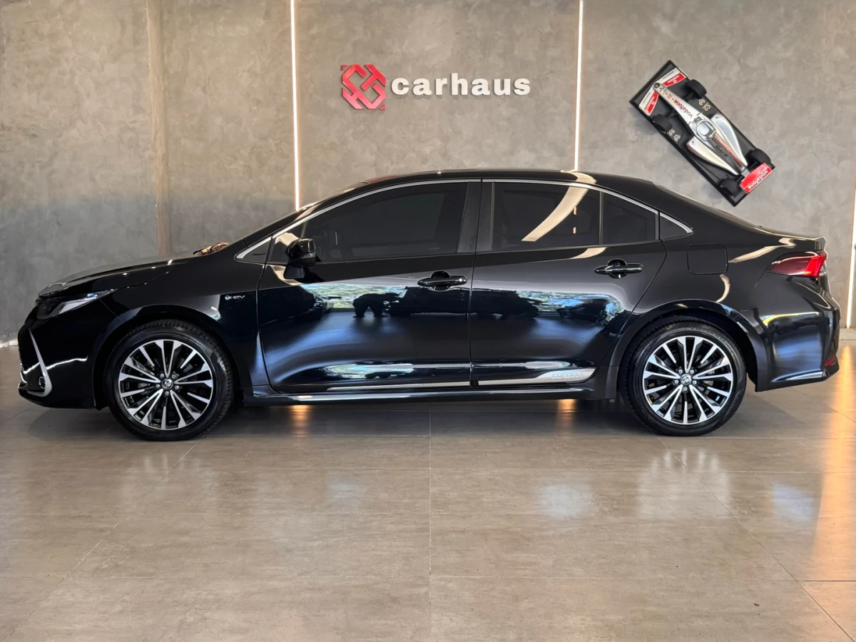 Toyota Corolla — foto 7