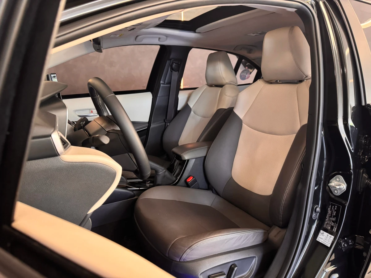 Toyota Corolla — foto 10