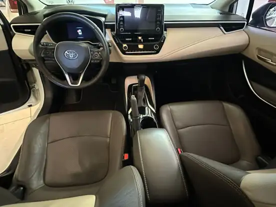 TOYOTA-COROLLA-2020
