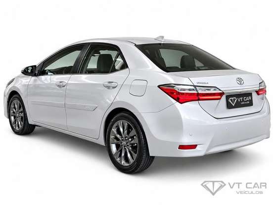 TOYOTA-COROLLA-2018