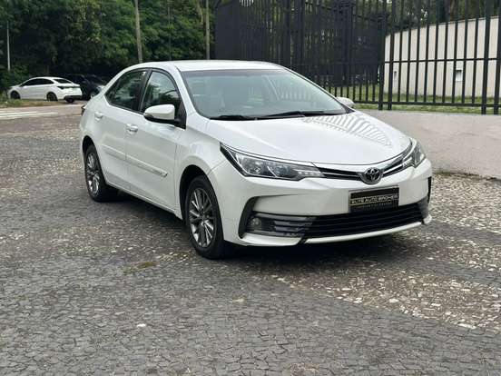TOYOTA-COROLLA-2017