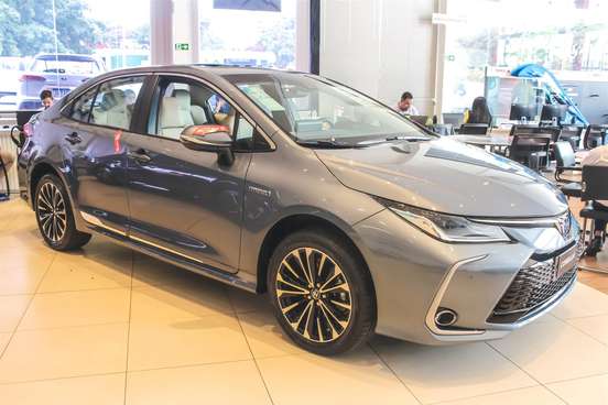 TOYOTA-COROLLA-2026