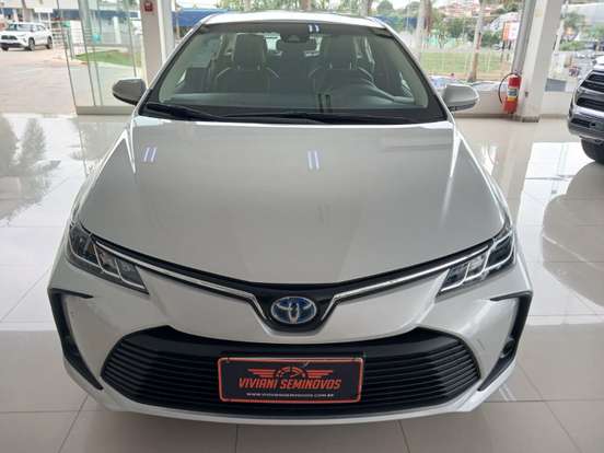 TOYOTA-COROLLA-2025